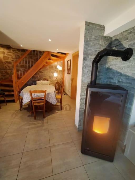 Aux Balcons De La Vallee Soultzeren Extérieur photo