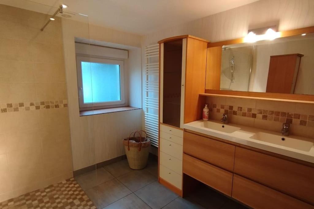 Aux Balcons De La Vallee Soultzeren Extérieur photo